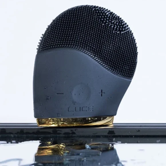 Luce Beauty 180 Facial Cleansing Anti Aging Device Tool